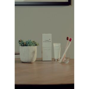 Зубні щітки swiss smile Nuance Nude