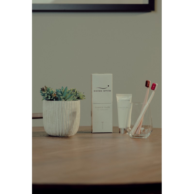 Зубні щітки swiss smile Nuance Nude